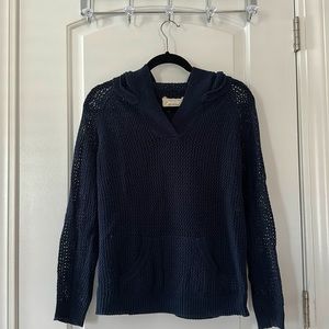 Women’s knit long sleeve pullover with hood in Navy blue, Size M